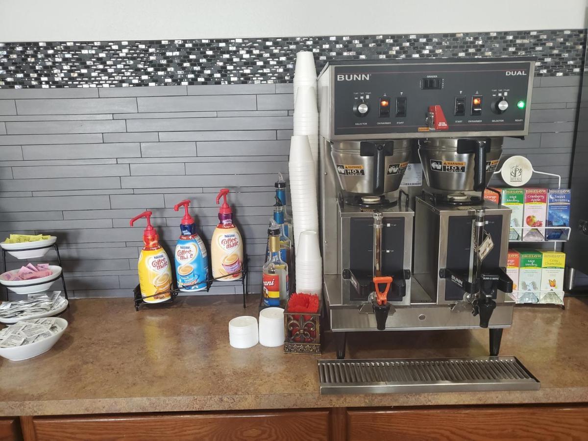 Expressway Suites Fargo Dış mekan fotoğraf