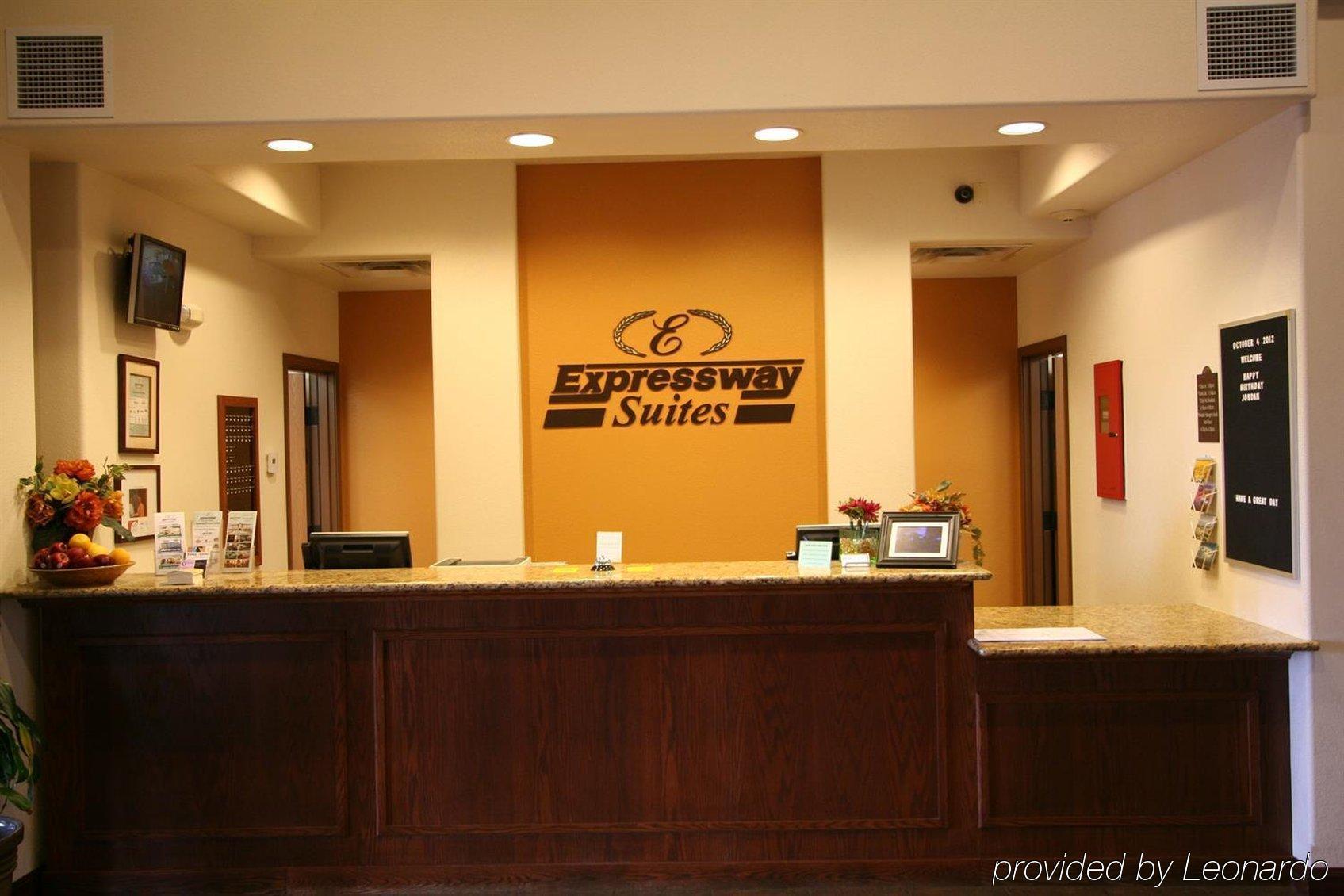 Expressway Suites Fargo İç mekan fotoğraf